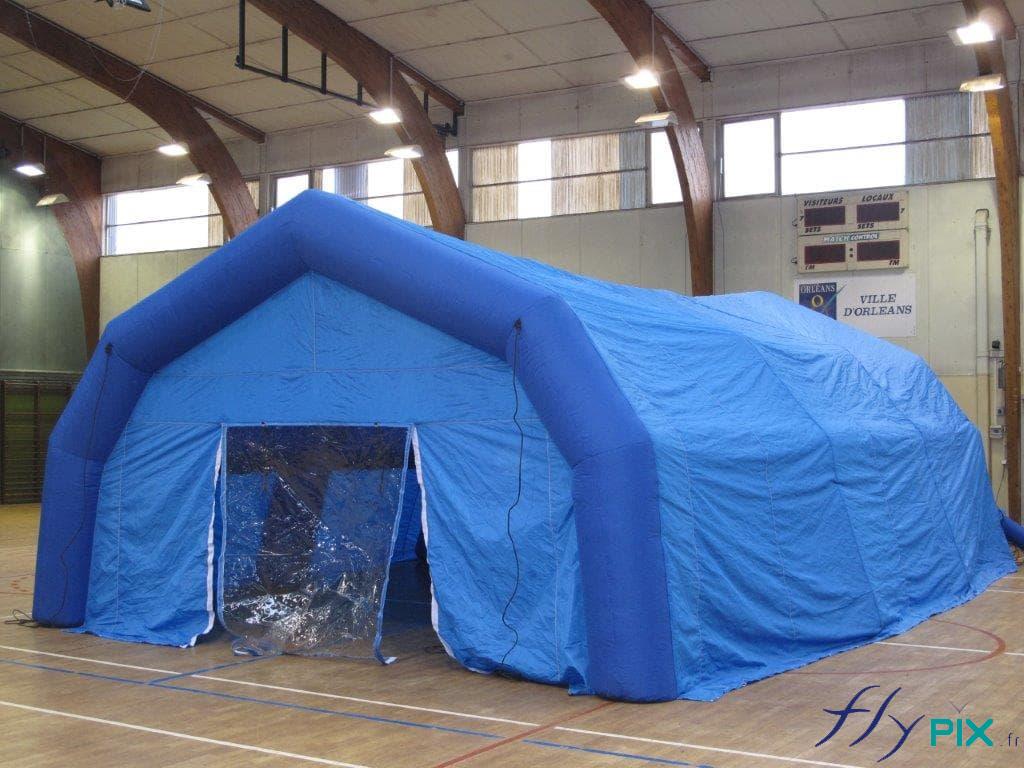 Poste de premiers secours pour PMA, à pans coupés.