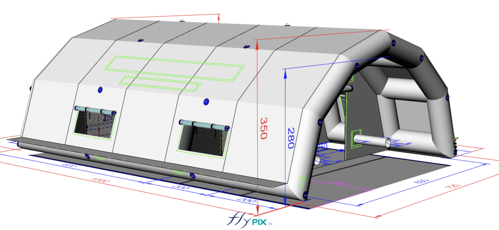Voici une modélisation en 3D, le BAT (bon à tirer), présentant le concept de la tente PMA (Poste Médical Avance), validé par le commanditaire. Cet abri gonflable fabriqué sur mesure par nos soins, est air captif, c'est-à-dire gonflé à l'air avec une pompe électrique et un régulateur de pression, le matériau utilisé est du PVC 0.6 mm simple peau, avec des jointures soudées. Sur le pignon avant, il y a une marquise et une porte d'entrée principale large pignon, l'abri comporte aussi des fenêtres et des points de jour, avec volets et moustiquaires. Des bandes velcro, placés sur la toiture, sont des emplacements réservés pour des marquages de banderoles en bâche PVC amovible, personnalisés avec des marquages imprimés. Au sol, à la base des murs et des portes d'accès, il y a une bavette au sol. Des anneaux et des œillets métalliques sont répartis sur les boudins d'ossatures pour la fixation des cordes de haubanage qui seront attachées aux sacs de lestages à remplir de sable. Des interfaces de manchons à air et manchons passe fils électriques sont aussi présents.